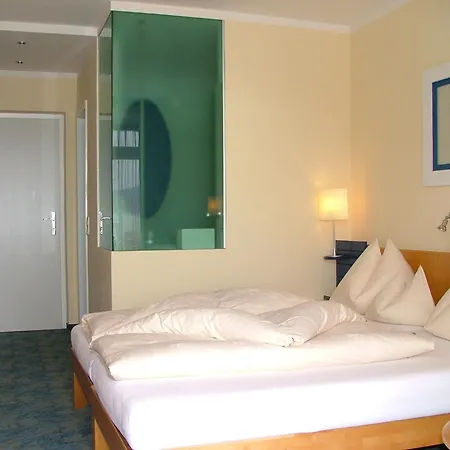 Hotel Seewirt Maria Woerth